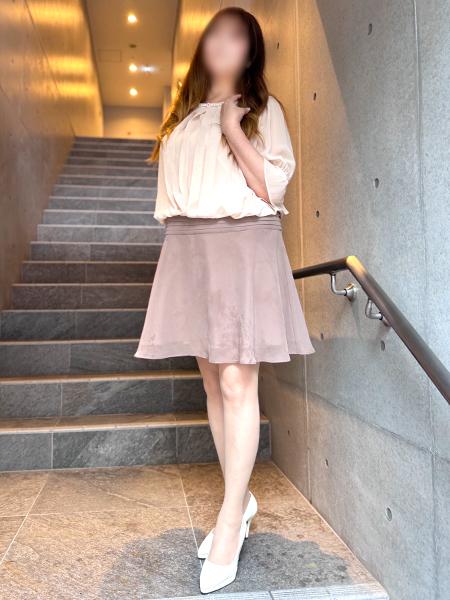 あいな